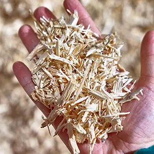 Щепа для арболита оптом в Южно-Сахалинске купить - оперативная доставка по всей России